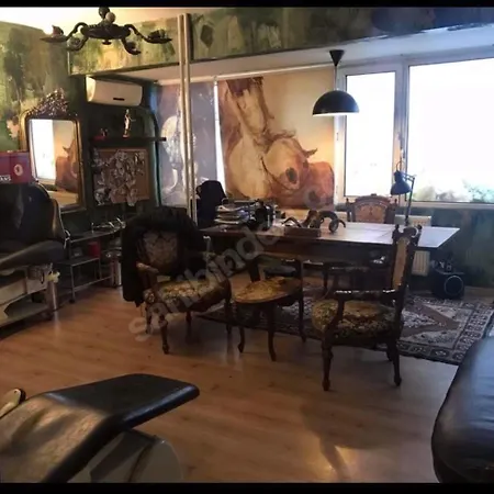 Bagdat Street Vip House 2 *